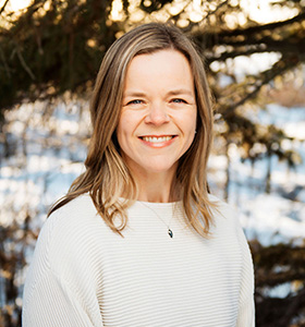 Dr. Sarah Cook